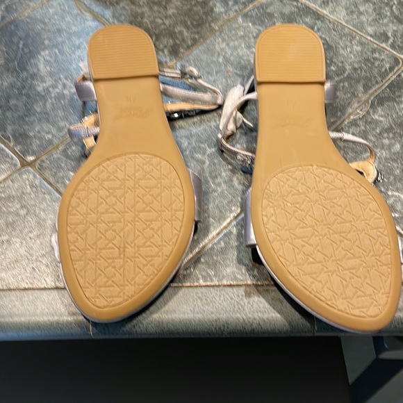 Original brand new Jewel sandals - Picture 4 of 7